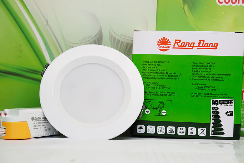 Đèn âm trần 7w Rạng Đông D AT04L 110/7W tuổi thọ cao và an toàn