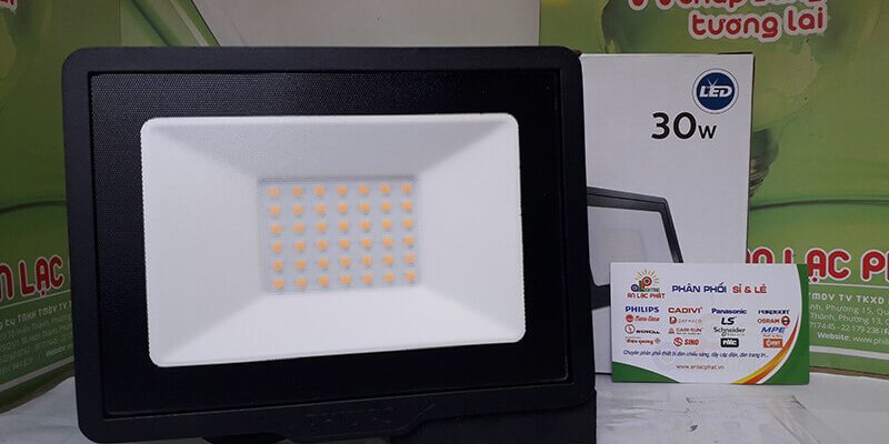 Đèn Pha Led 30w Philips BVP150 LED27 G2 GM Tản Nhiệt Tốt