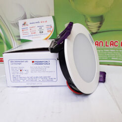 Mặt Bên Đèn âm trần 7w Paragon lỗ cắt 90 PRDMM104L7 độ bền vượt trội