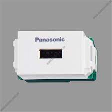 Ổ cấm USB 1 cổng Panasonic Wide WEF108107-VN kích thước nhỏ gọn