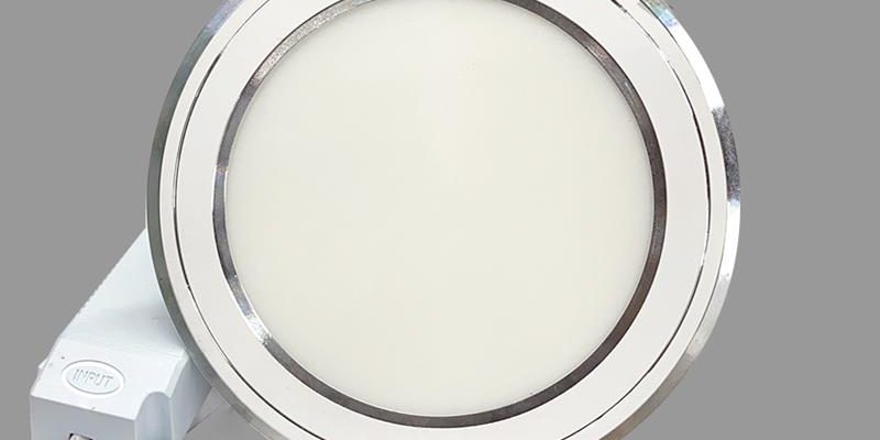 Đèn downlight đổi màu siêu mỏng viền bạc 9W NSD09CS110 Nanoco
