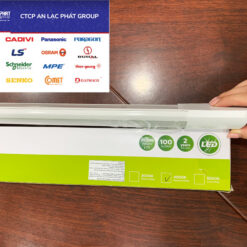 Hình ảnh mặt nghiêng đèn bán nguyệt 1m2 Philips BN001C 40w hiệu suất vượt trội