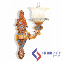 Đèn gắn tường cổ điển chao thủy tinh Euroto V-567