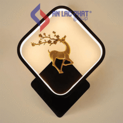 Đèn led trang trí tường chao thủy tinh trong suốt Euroto V-867